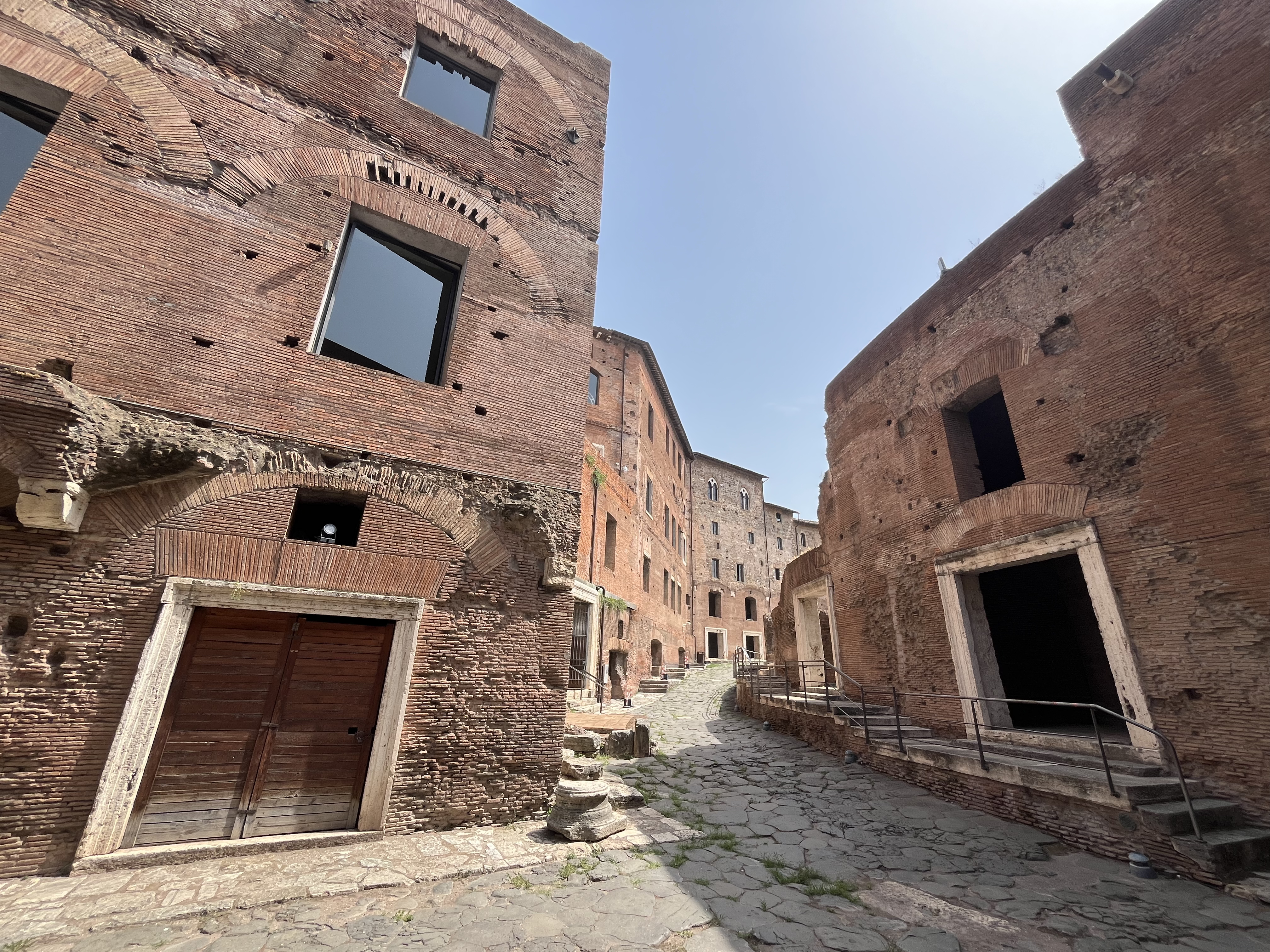 La Via Biberatica - Trajan's Market